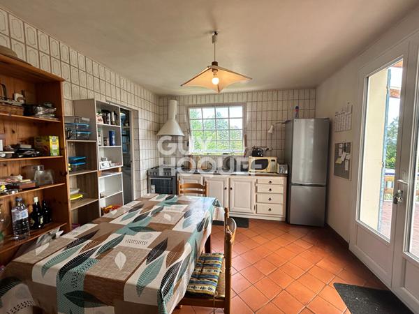 10mn de Lisieux-Maison 6 pièces 170m²