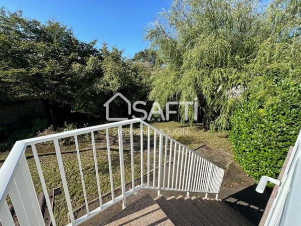 Terrain sans vis à vis.