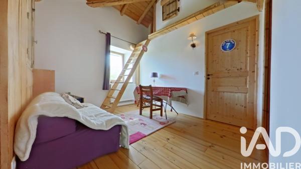 Maison à vendre 6 pièces 201,78 m² Septmoncel les Molunes