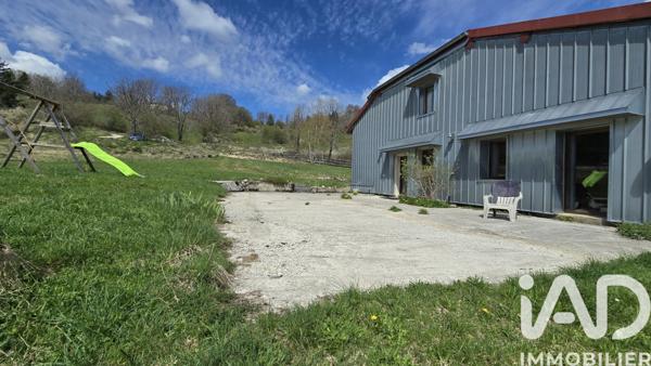 Maison à vendre 6 pièces 201,78 m² Septmoncel les Molunes