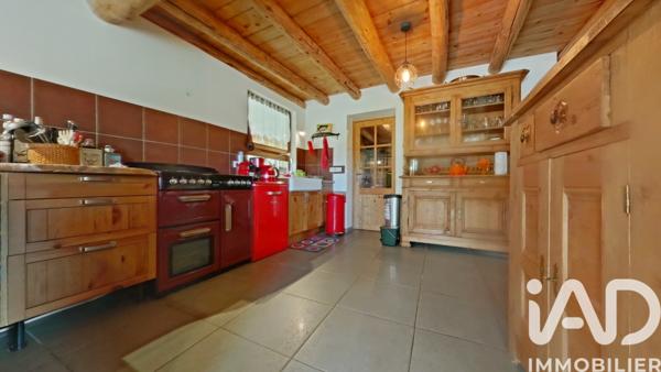 Maison à vendre 6 pièces 201,78 m² Septmoncel les Molunes