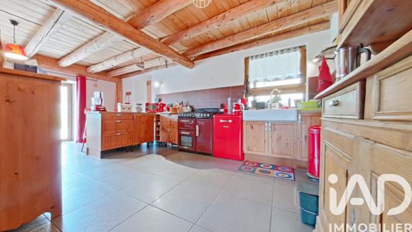 Maison à vendre 6 pièces 201,78 m² Septmoncel les Molunes