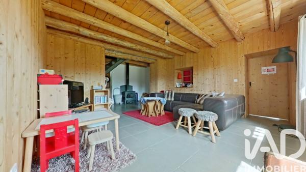 Maison à vendre 6 pièces 201,78 m² Septmoncel les Molunes