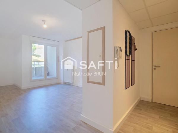 Appartement T1 de 32 m², terrasse proche Médiathèque
