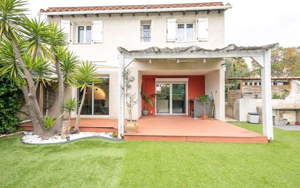 Maison à vendre    5 pièces •  Cabestany