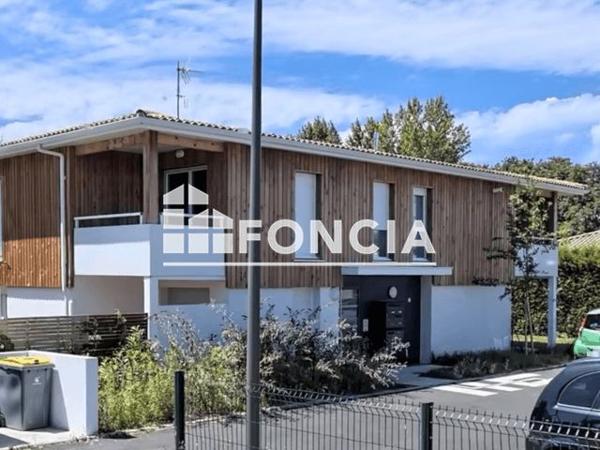 Location Appartement 3 pièces 75.96 m² - 26 ALLEE LESPURGERES Gujan Mestras 33470