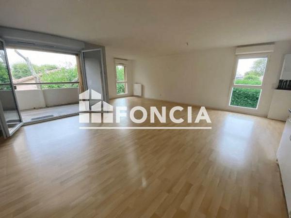Location Appartement 3 pièces 75.96 m² - 26 ALLEE LESPURGERES Gujan Mestras 33470