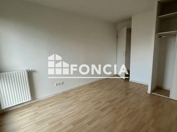 Location Appartement 3 pièces 75.96 m² - 26 ALLEE LESPURGERES Gujan Mestras 33470