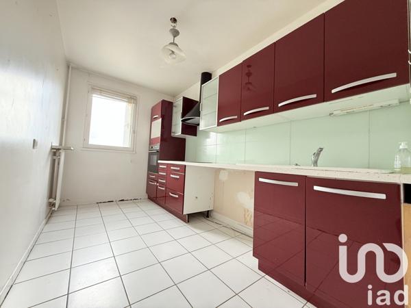 Appartement 4 pièces de 81 m² à Éragny (95610)