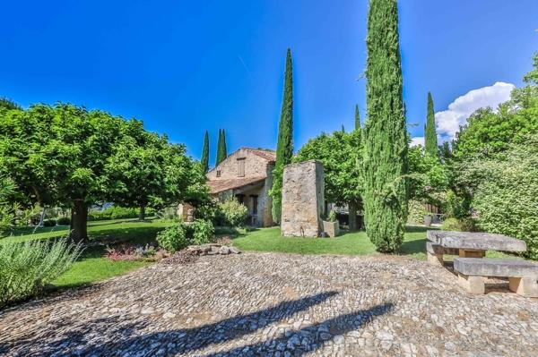 Vente Maison de luxe Apt 14 Pièces 495 m²