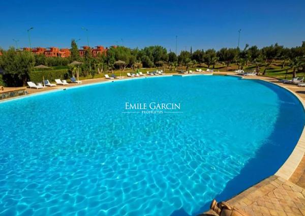 À vendre appartement sur la route de Casablanca à Marrakech