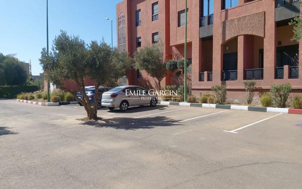 À vendre appartement sur la route de Casablanca à Marrakech