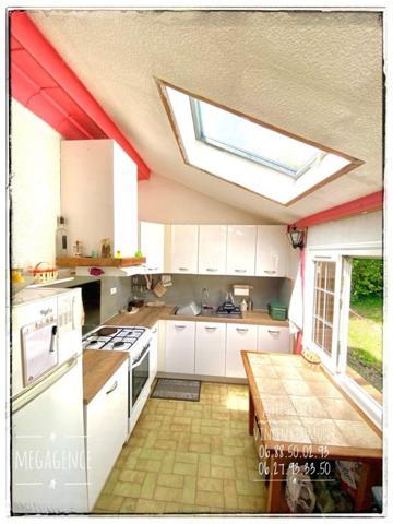 Maison à SAINT-SATURNIN, 72650 - 5 pièces 163m²