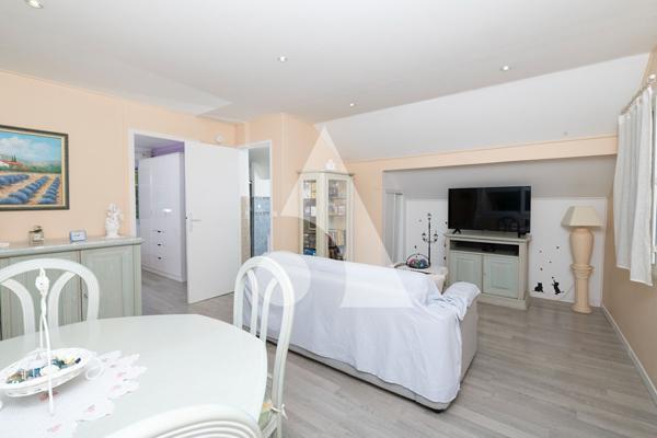 Maison 4 pièces 194 m2