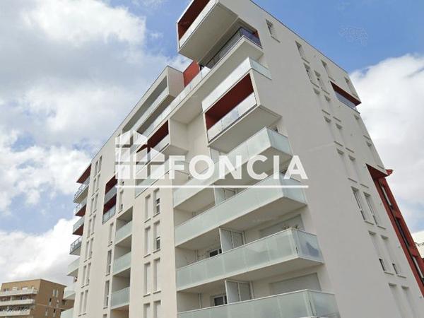 Location Appartement 2 pièces 38.5 m² - 2 RUE ARLETTE DE FALAISE Caen 14000