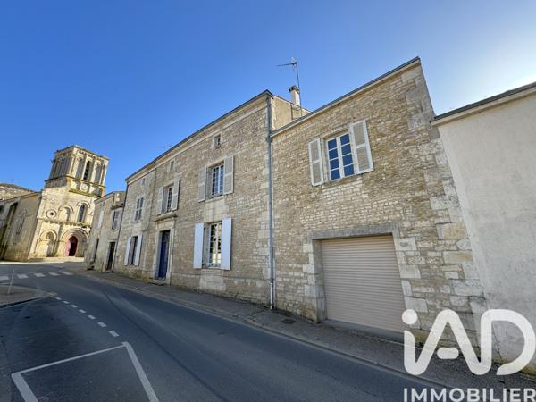 Maison à vendre 12 pièces 312 m² Maillezais