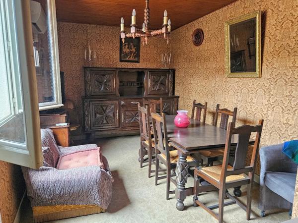Maison à rénover – 2 chambres - Extérieurs - Garage - Pont-du-Château (63)