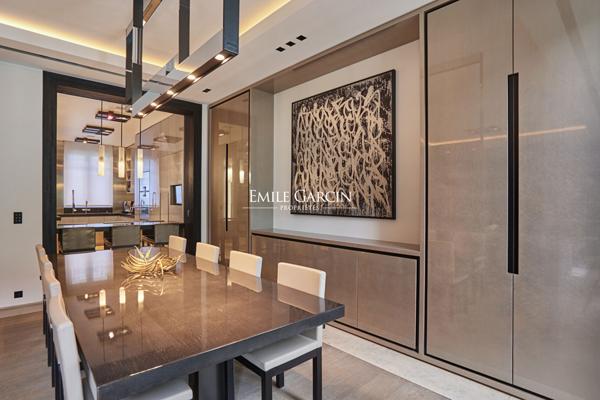 À Vendre - Neuilly Sur Seine - 92200 - Hôtel Particulier - 450m2 - 5 Chambres - Jardin
