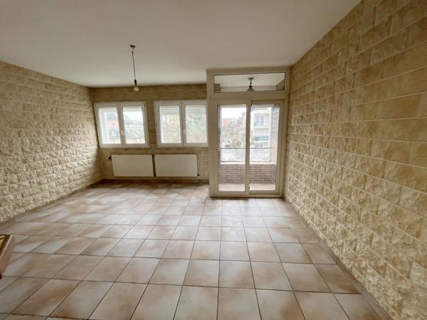 LILLE - APPARTEMENT - T3