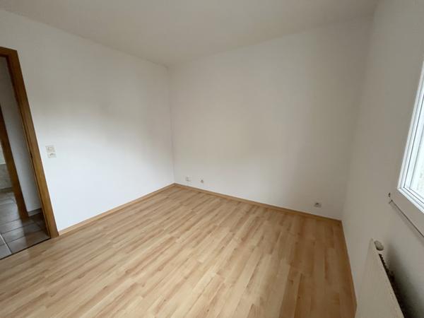 LILLE - APPARTEMENT - T3