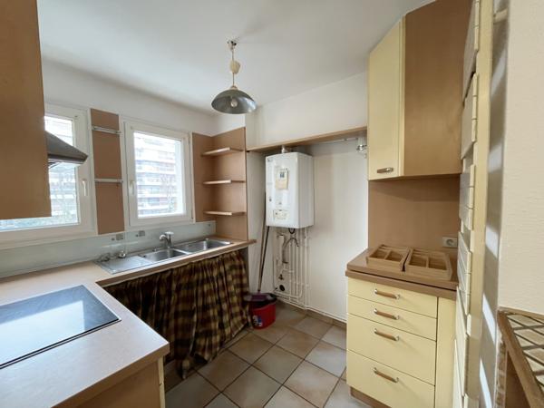LILLE - APPARTEMENT - T3