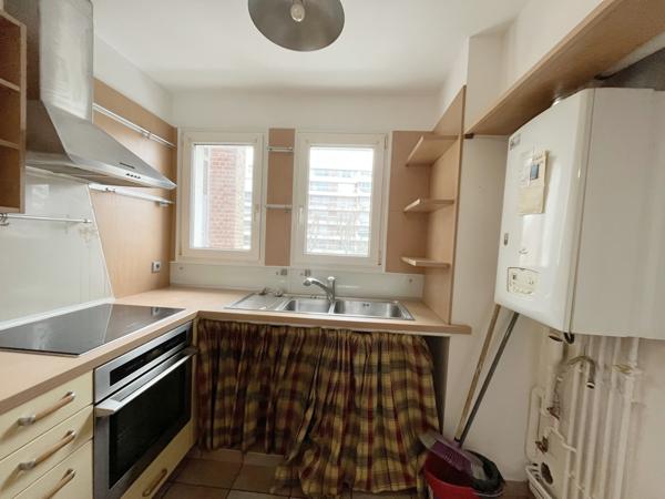 LILLE - APPARTEMENT - T3