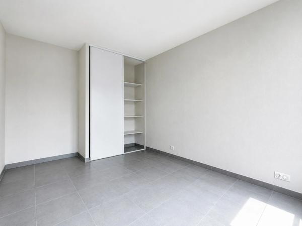 Grasse – Appartement T3 de 60 m² avec terrasse, garage et parking