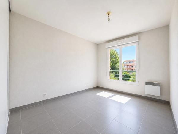 Grasse – Appartement T3 de 60 m² avec terrasse, garage et parking