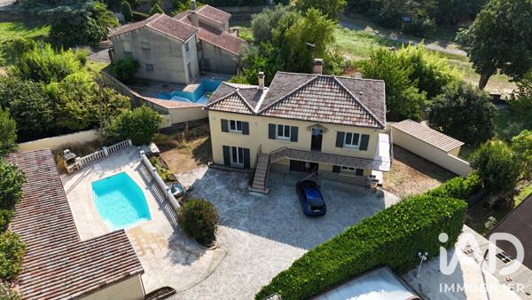 Maison à vendre 7 pièces 122 m² Aubenas