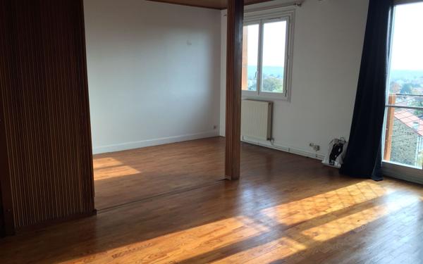 Appartement à louer    2 pièces •  Neuilly-Plaisance