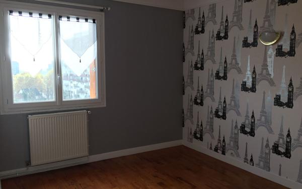 Appartement à louer    2 pièces •  Neuilly-Plaisance