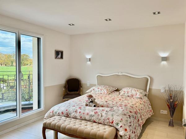 Carolles Baie du Mont St Michel, À 1Km de la plage, maison américaine comtemporaine jardin 14ares