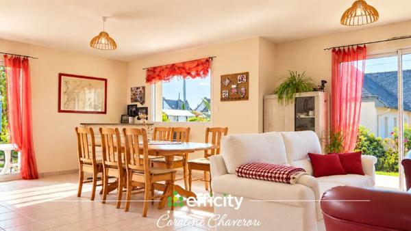 Maison
         5 pièces
        - 120 m² 335 000 € *