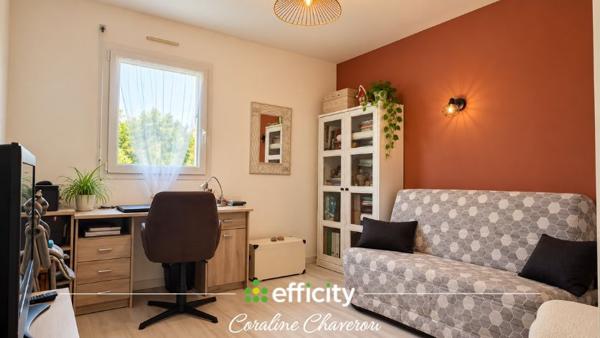 Maison
         5 pièces
        - 120 m² 335 000 € *