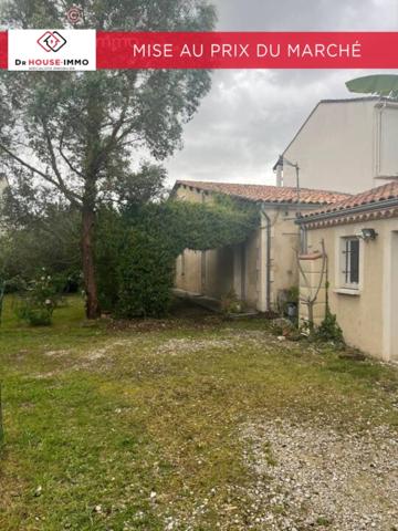 Maison à vendre 6 pièces de 151 m²