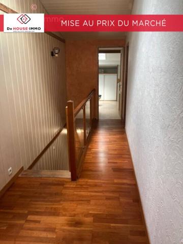 Maison à vendre 6 pièces de 151 m²