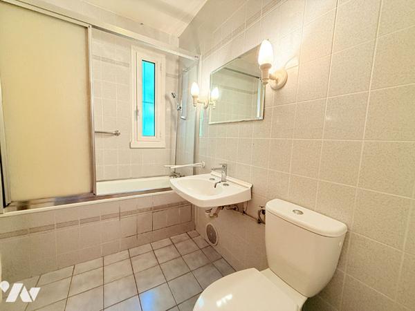 Maison Betton 6 pièce(s) 138 m2