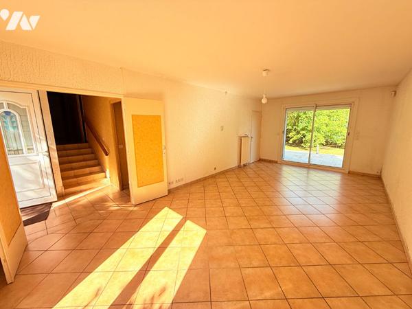 Maison Betton 6 pièce(s) 138 m2