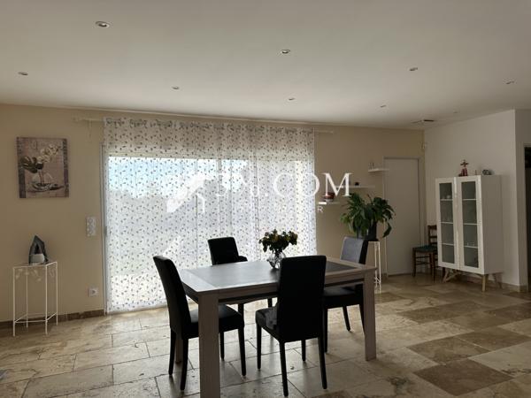 Maison 5 pièce(s) 3 chambre(s) 104 m²
