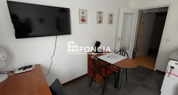 Location Studio meublé 19.1 m² - Saint-étienne 42000