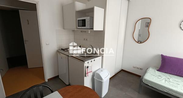 Location Studio meublé 19.1 m² - Saint-étienne 42000