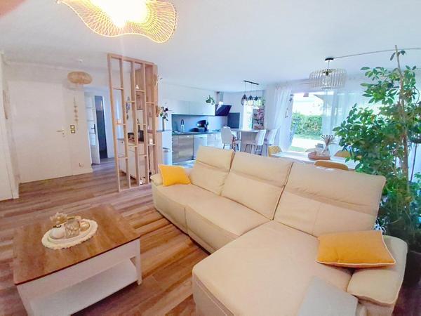 magnifique duplex avec jardin 200 m²