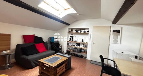 Location Appartement 3 pièces 57 m² - Charbonnières-les-bains 69260