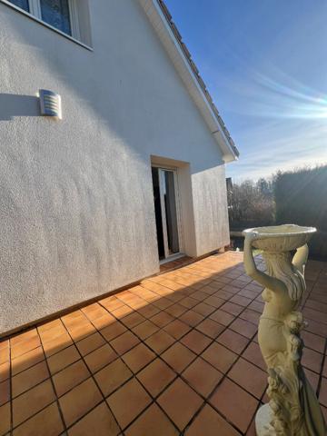 Maison individuelle Chemaudin Et Vaux 5 pièces.