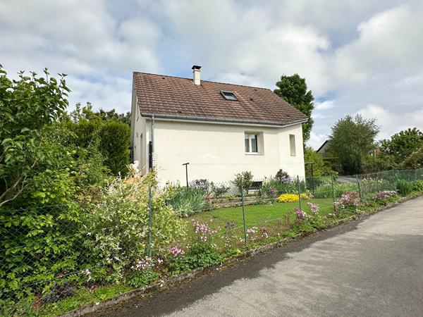 Maison individuelle Chemaudin Et Vaux 5 pièces.
