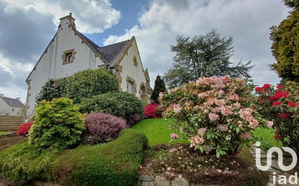 Maison 6 pièces de 144 m² à Loudéac (22600)