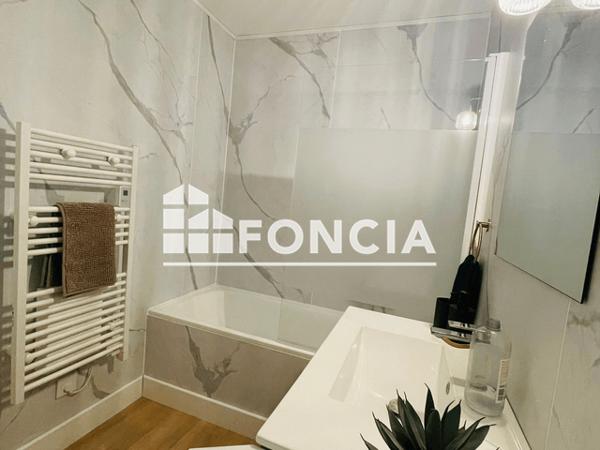 Location Appartement meublé 2 pièces 45 m² - Aix Les Bains 73100