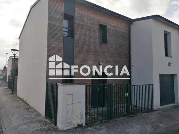 Location Maison 5 pièces 106.72 m² - RUE CLAUDE BERNARD Saumur 49400