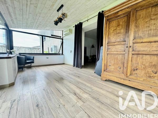 Maison à vendre 7 pièces 154,7 m² Saint-Romain-le-Puy