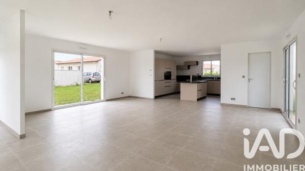 Maison à vendre 5 pièces 126 m² Ruelle-sur-Touvre